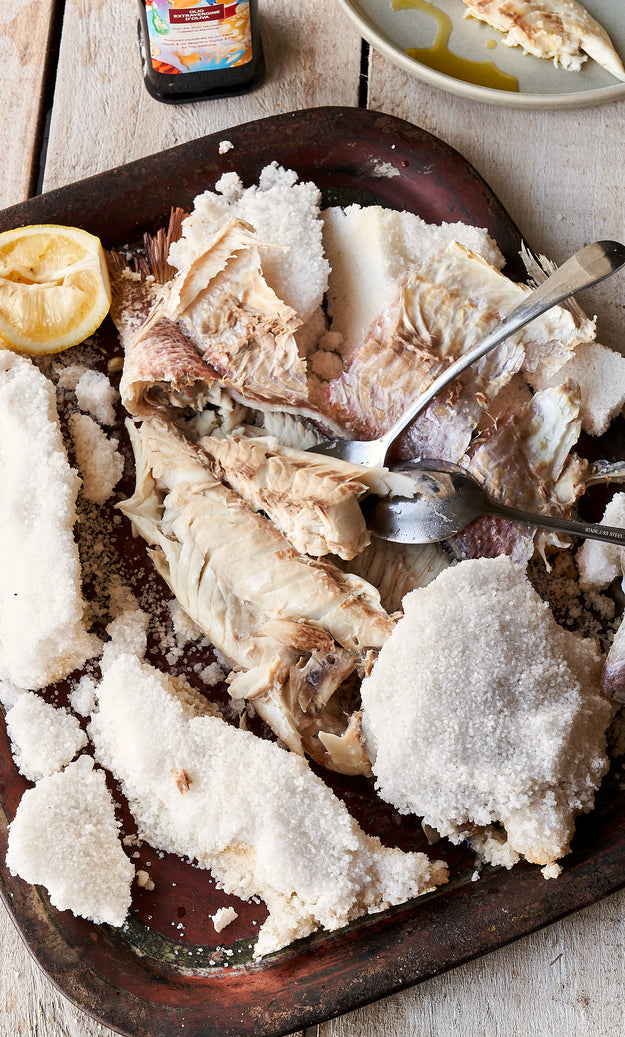 Fish baked in sea salt recipe