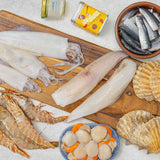 2025 Rockfish Bbq box including, moonfish, squid, skull island prawns, diver scallops with shells , sardines, garlic butter and a free tin of LumberJaxe BBQ seasoning