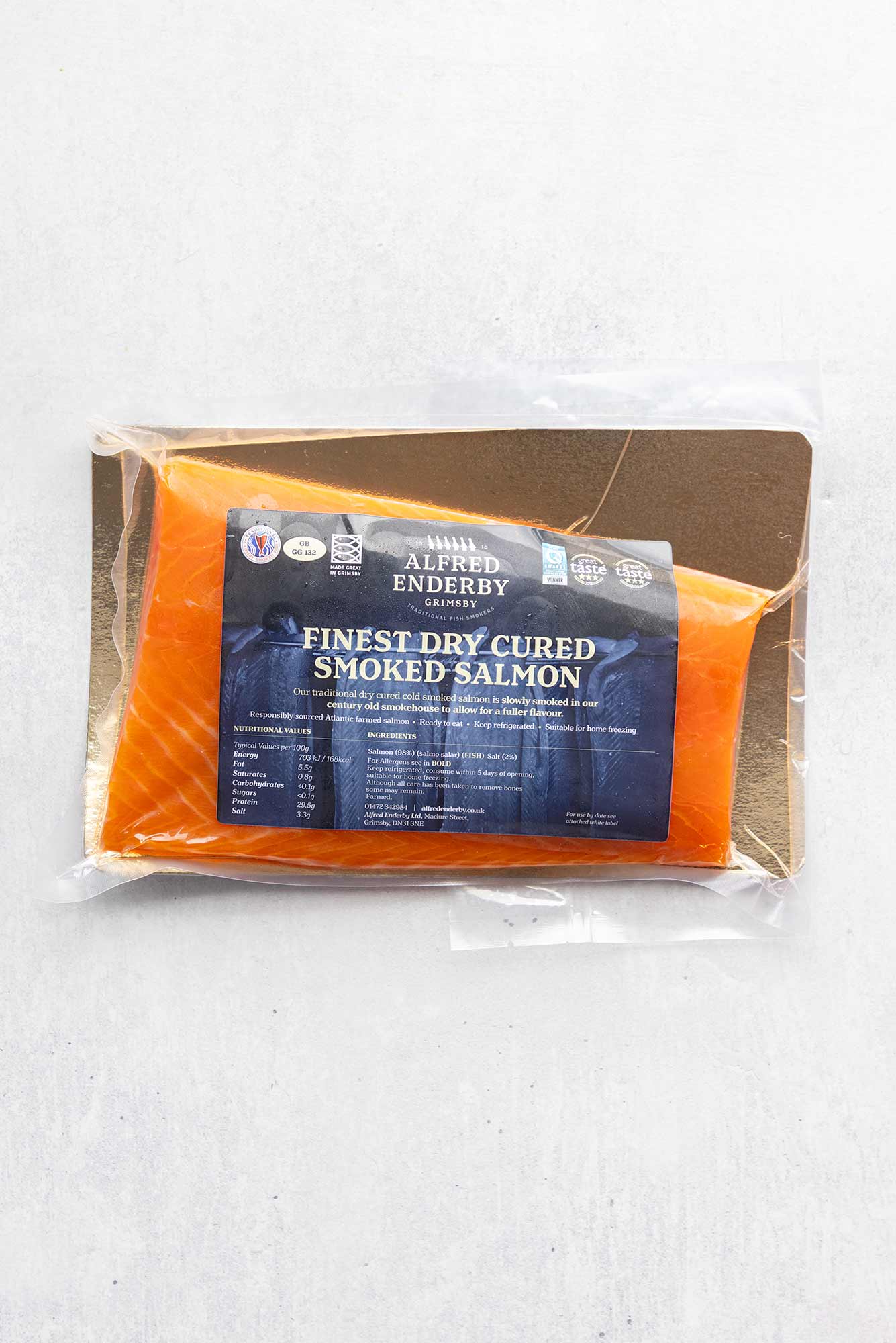 Rockfish Glenarm Salmon double smoked 500g in its packaging
