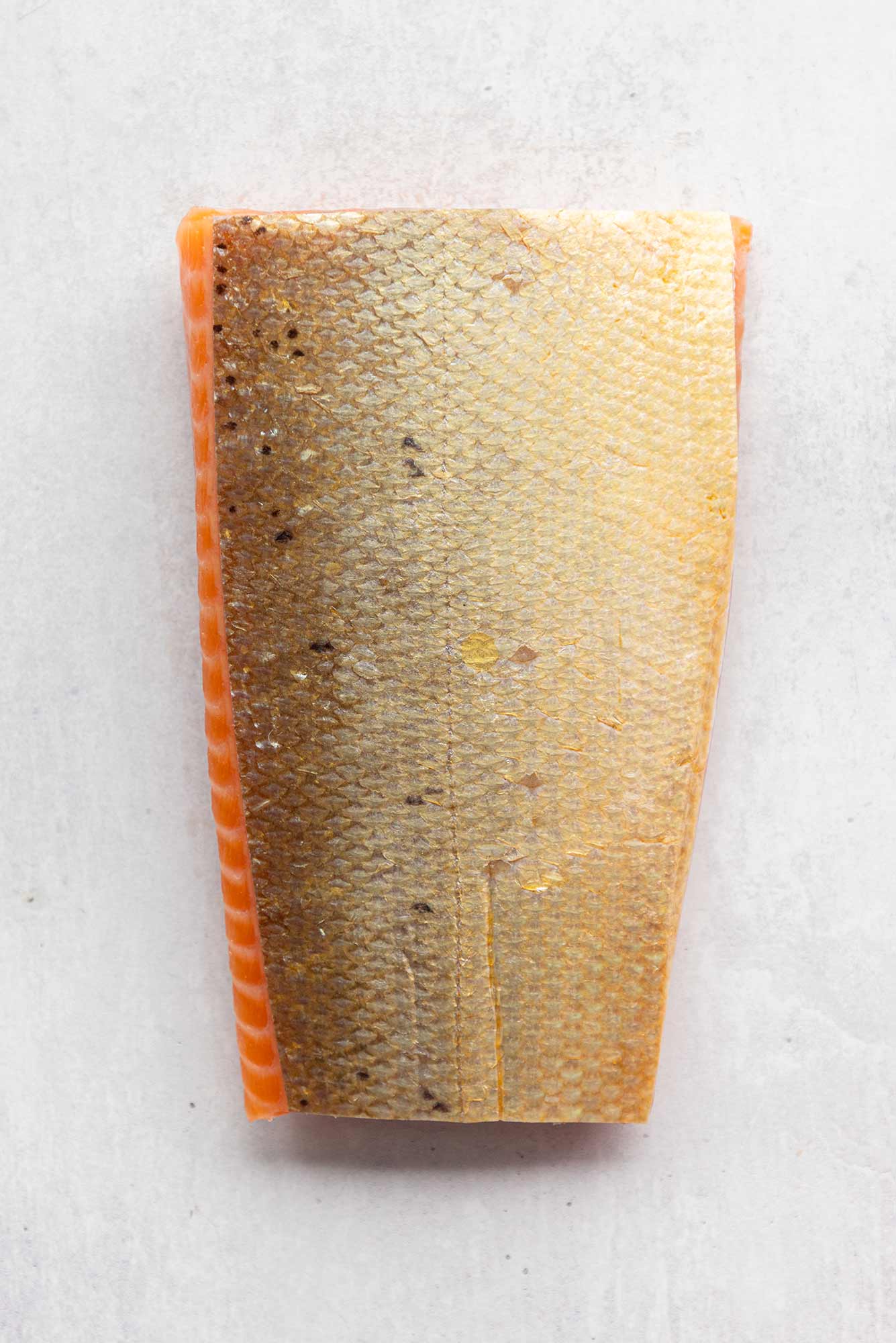 Rockfish Glenarm Salmon double smoked 500g skin side up